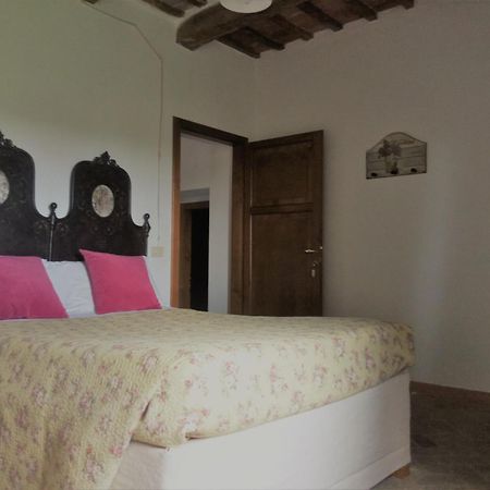 Un Giardino Nel Tufo Bed & Breakfast Pitigliano Exterior foto
