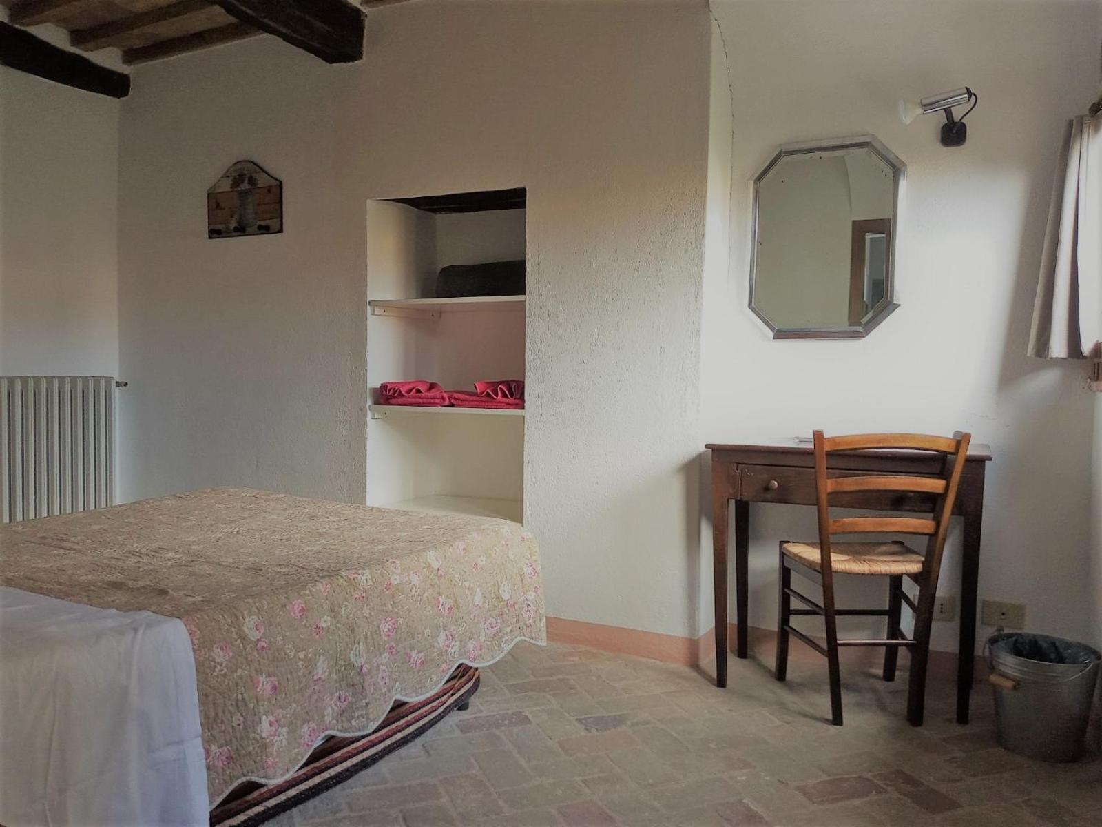 Un Giardino Nel Tufo Bed & Breakfast Pitigliano Exterior foto