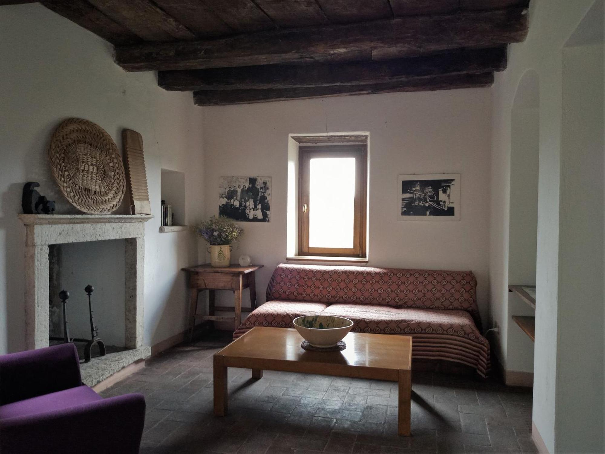 Un Giardino Nel Tufo Bed & Breakfast Pitigliano Exterior foto